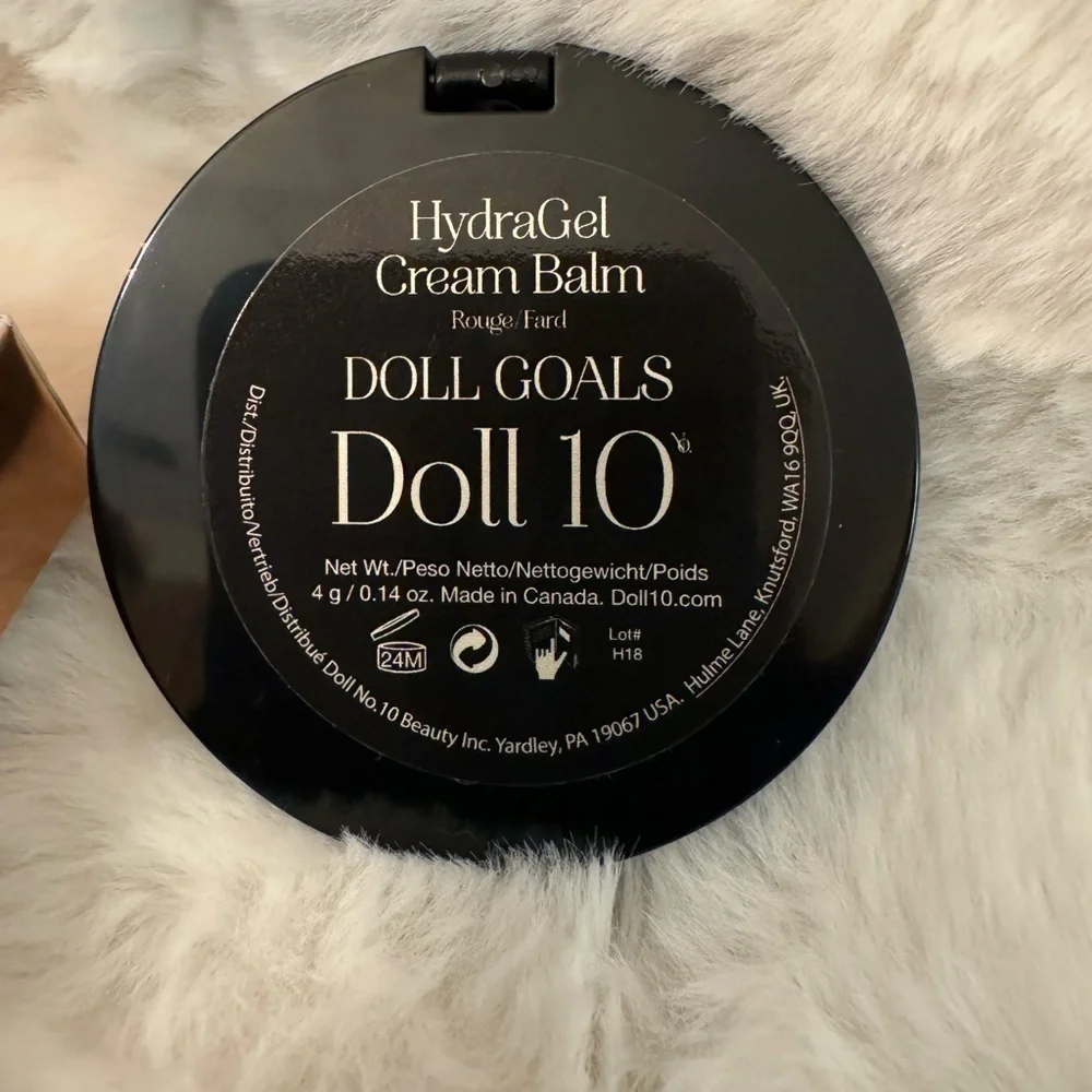 DOLL 10 Blockbuster Lip and Cheek Collection. BAE and SHE’s A 10. NIB